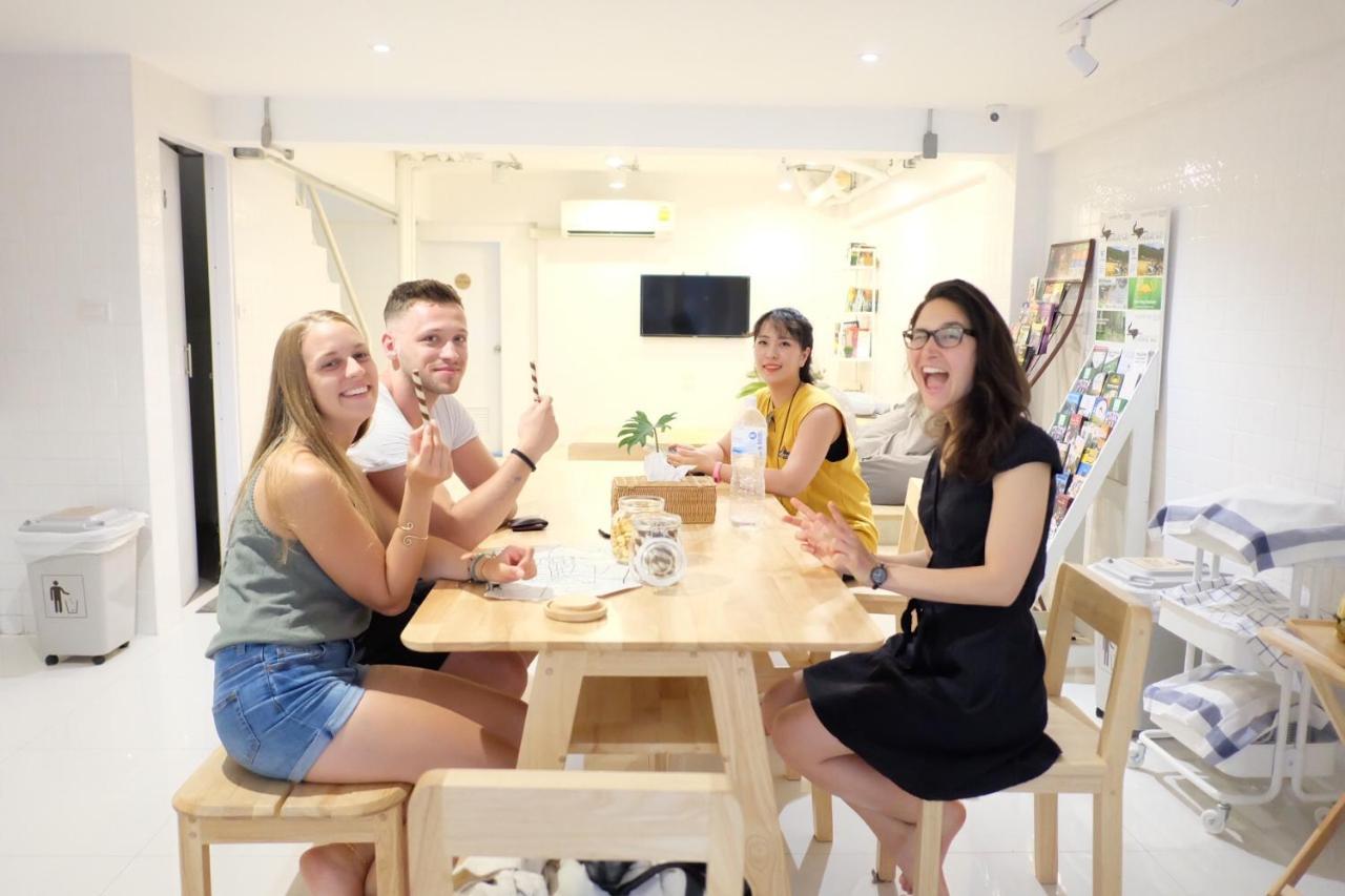 About A Bed Hostel Chiangmai Chiang Mai Zewnętrze zdjęcie